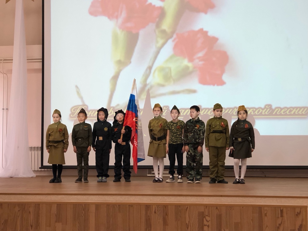 Конкурс военной патриотической песни и литературных произведений «Красная гвоздика».